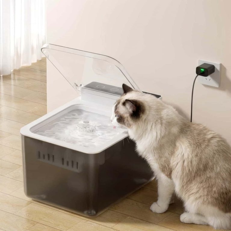 Smart Pet Fountain with Auto-Close Dust Cover