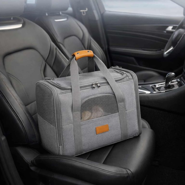 Pet Carrier Bag That Folds Flat in 1 Second, 4-Side Mesh Airflow