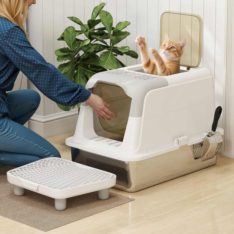 Enclosed Litter Box, Top Exit, Sand Pedal