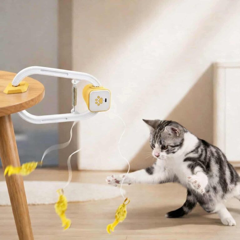 Clip-On Remote Cat Teaser with 3 Motion Modes That Clips to Any Door or Shelf