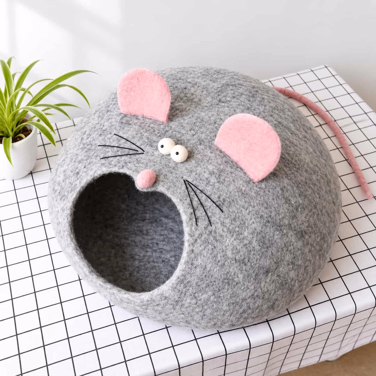 Tuckwool Felt Cave